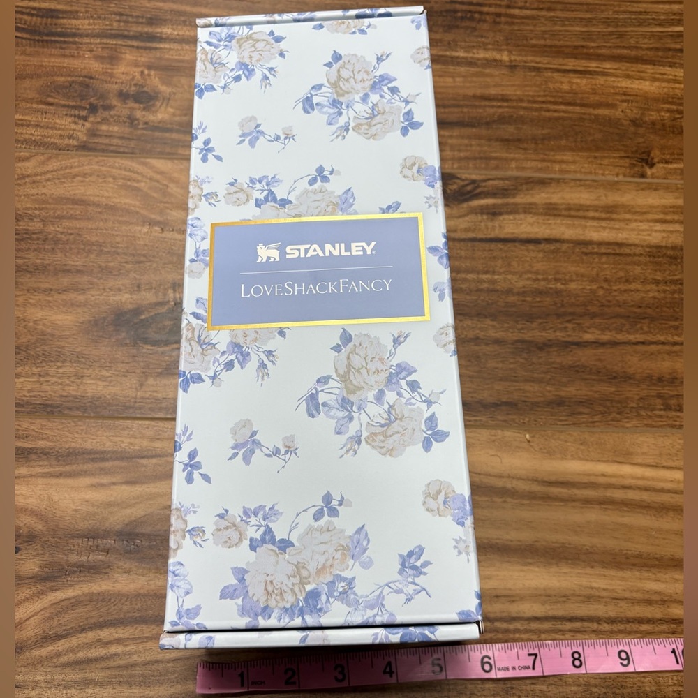 Love-shack fancy Stanley Slim water bottle blue velveteen, cover & floral box